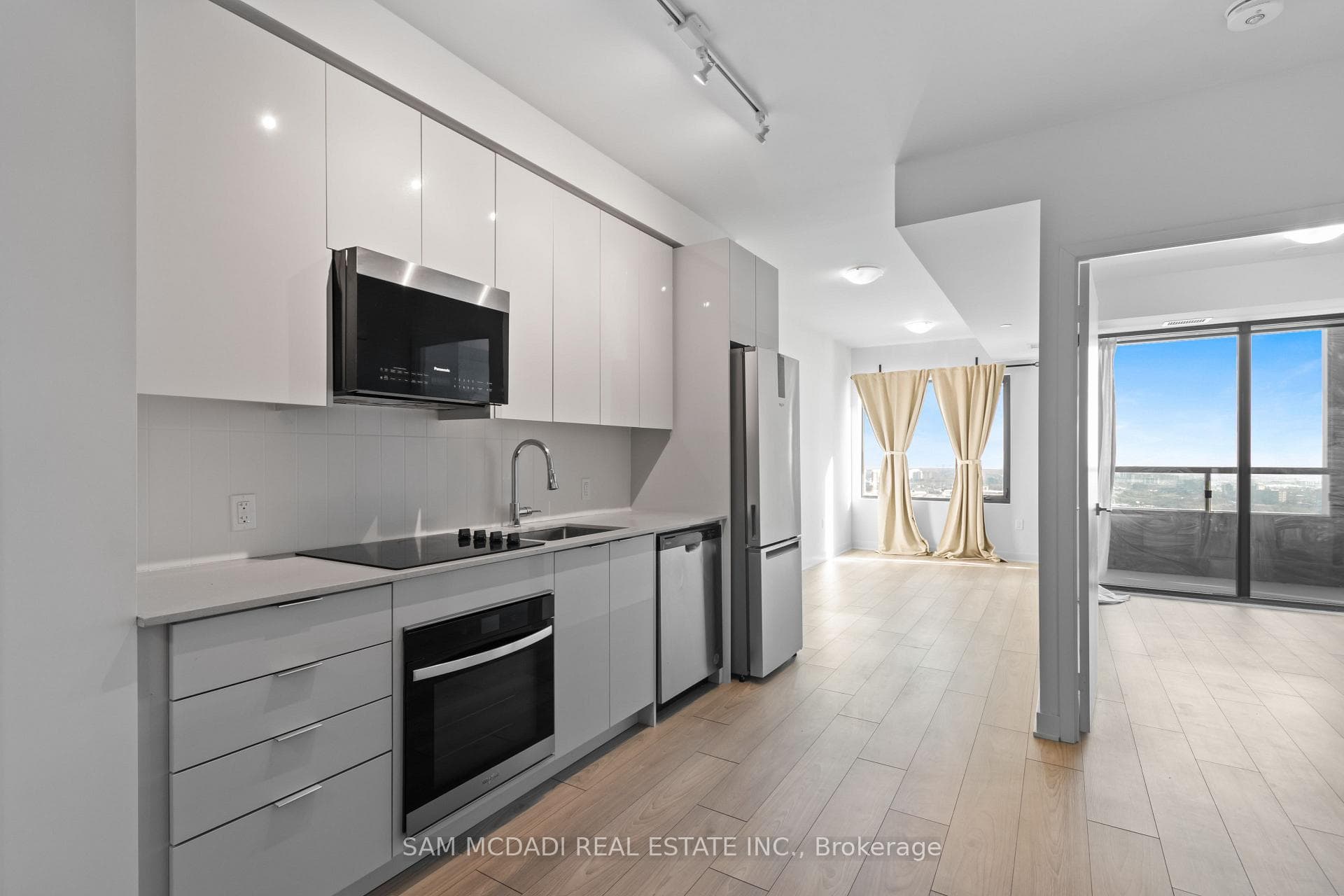 2920 Highway 7 Highway Unit 3704 photo 10