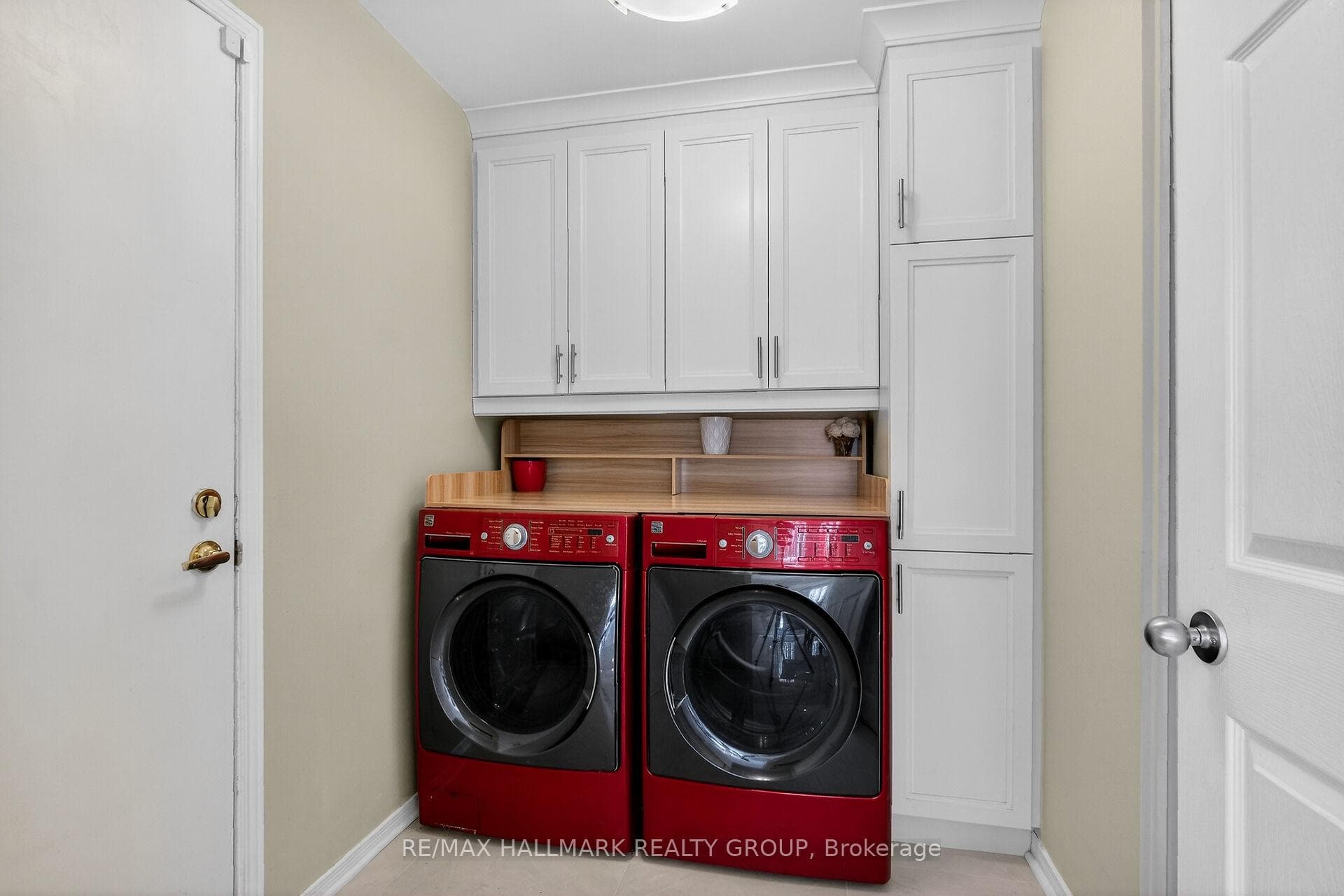 Laundry on main