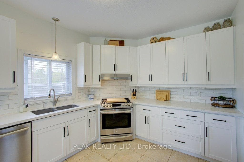 76 Kennedy Road photo 14