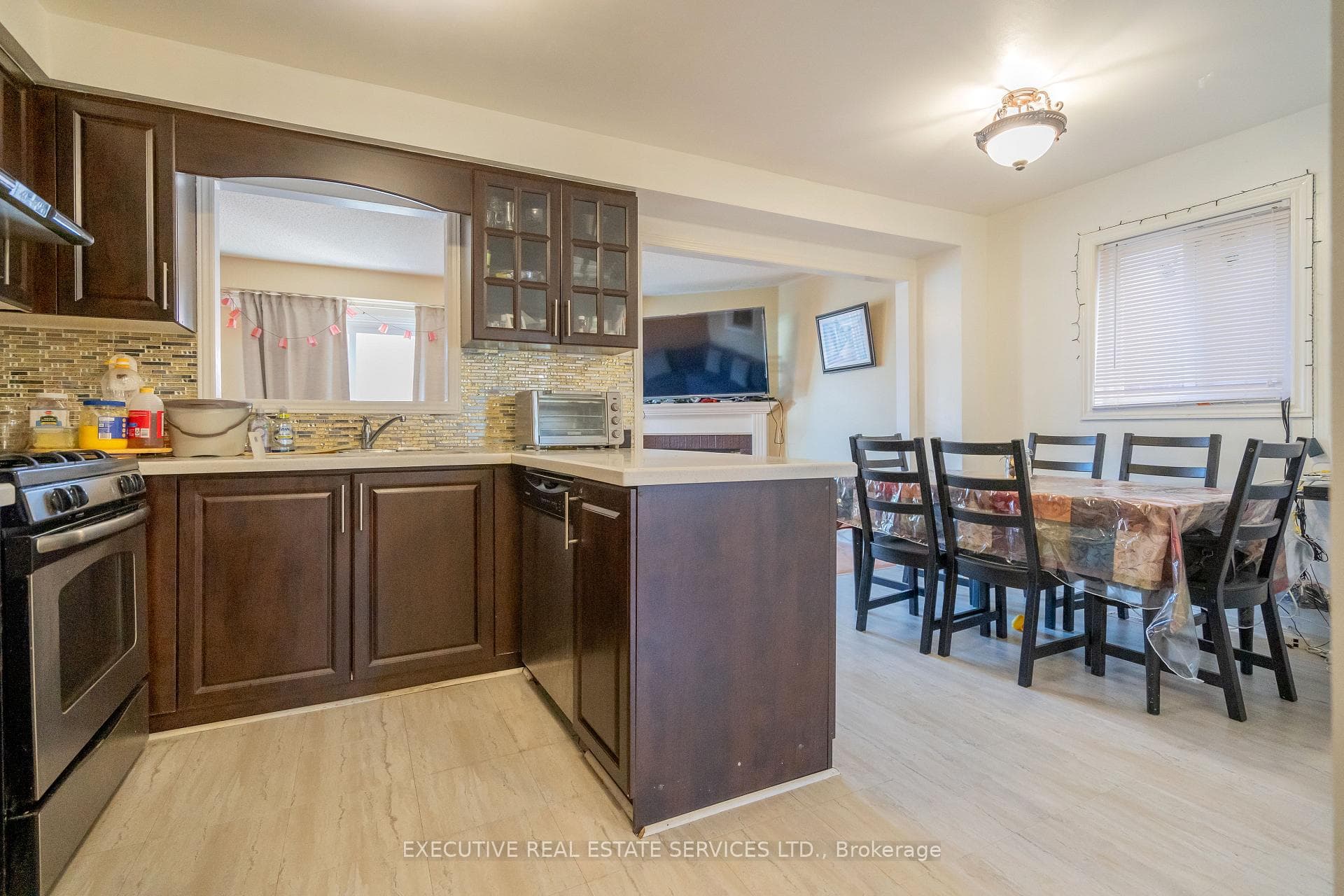 3873 Densbury Drive Unit Upper photo 15