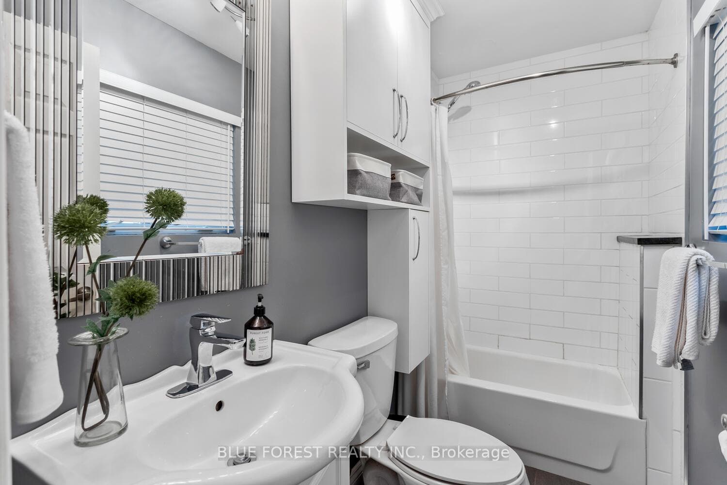 1252 Hamilton Road photo 24