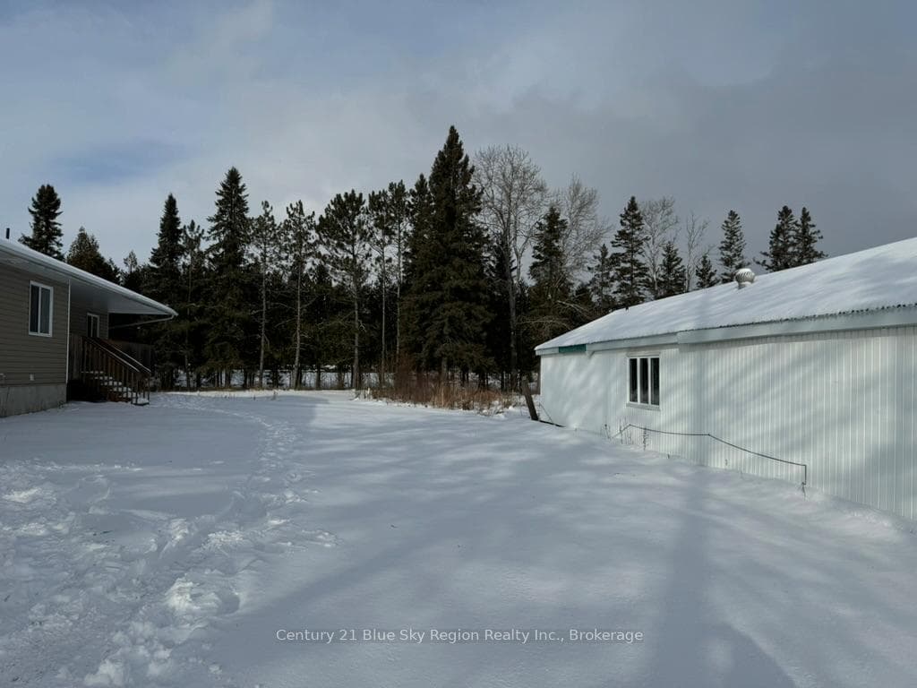 12231 Highway 17 N/A photo 21