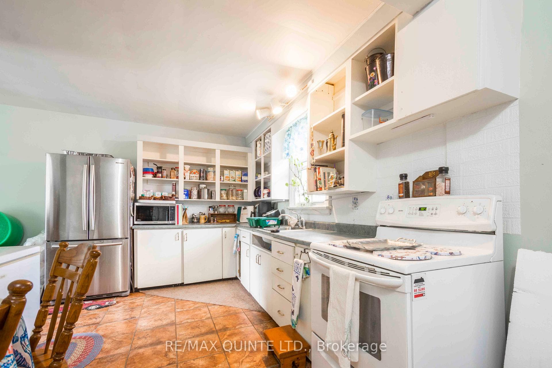 68 Maple Drive photo 11