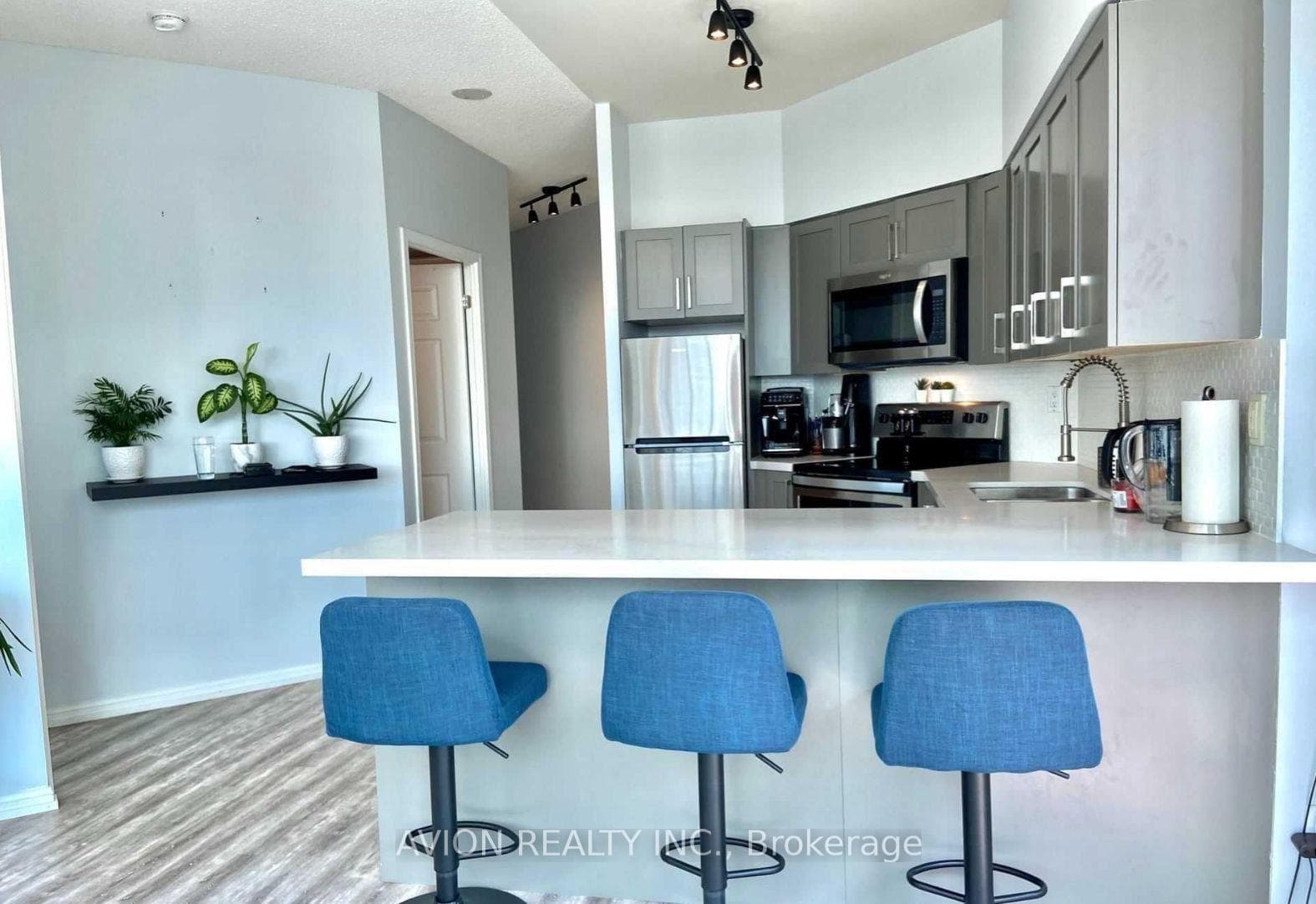 230 Queens Quay Unit 1526 photo 14