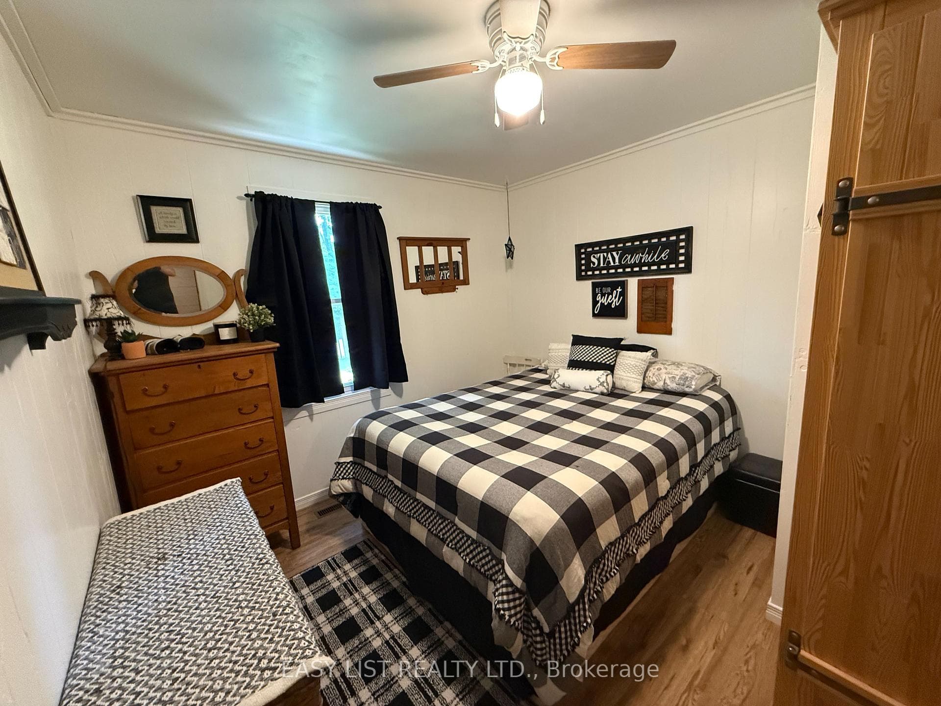 6087 Birch Lane photo 8