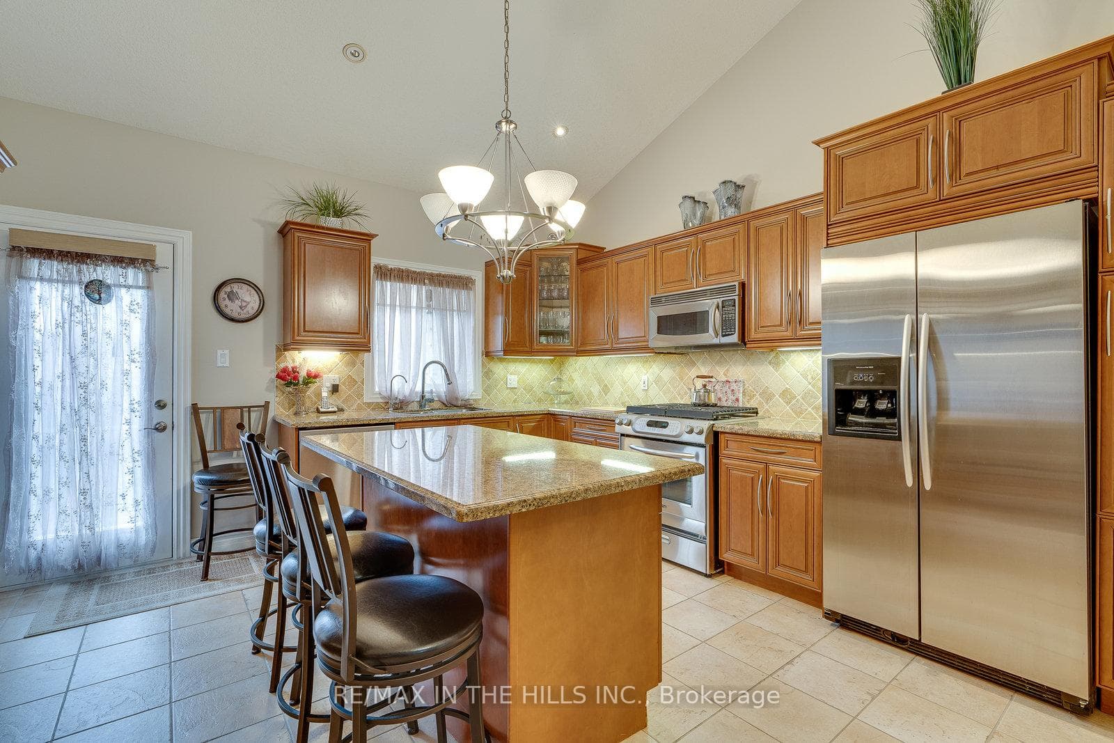 25 Morrow Crescent photo 11