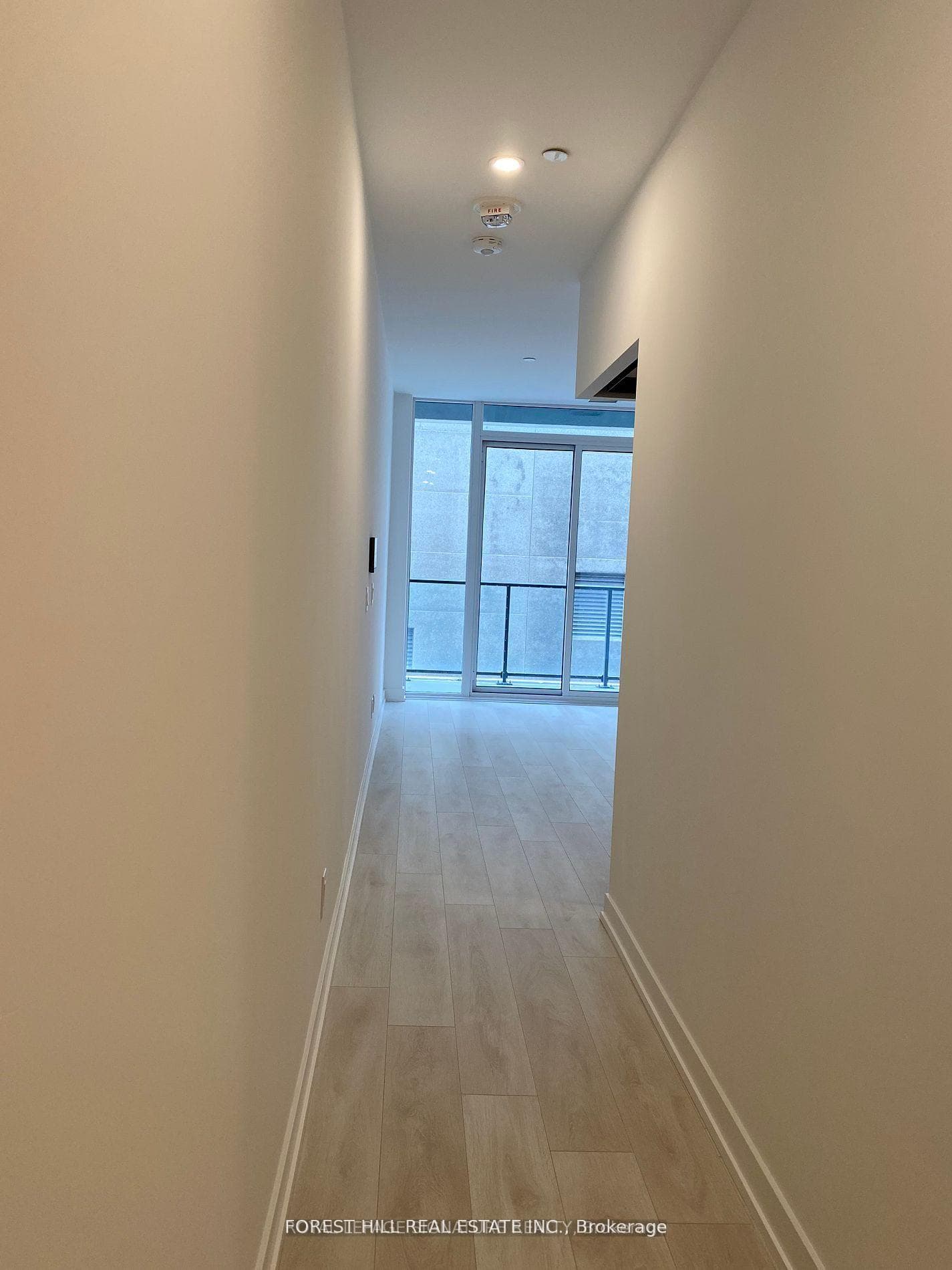 5 Defries Street Unit 326 photo 9