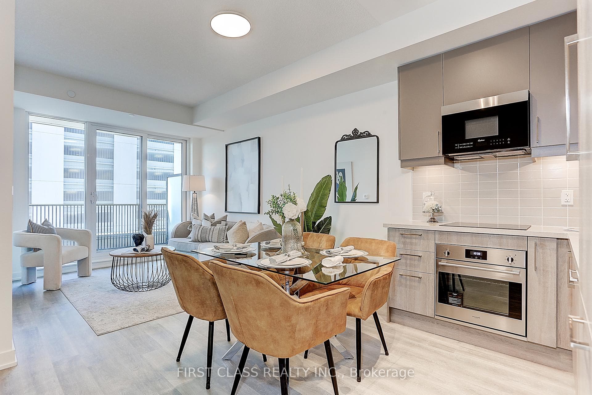 38 Simcoe Promenade Unit 514C photo 9