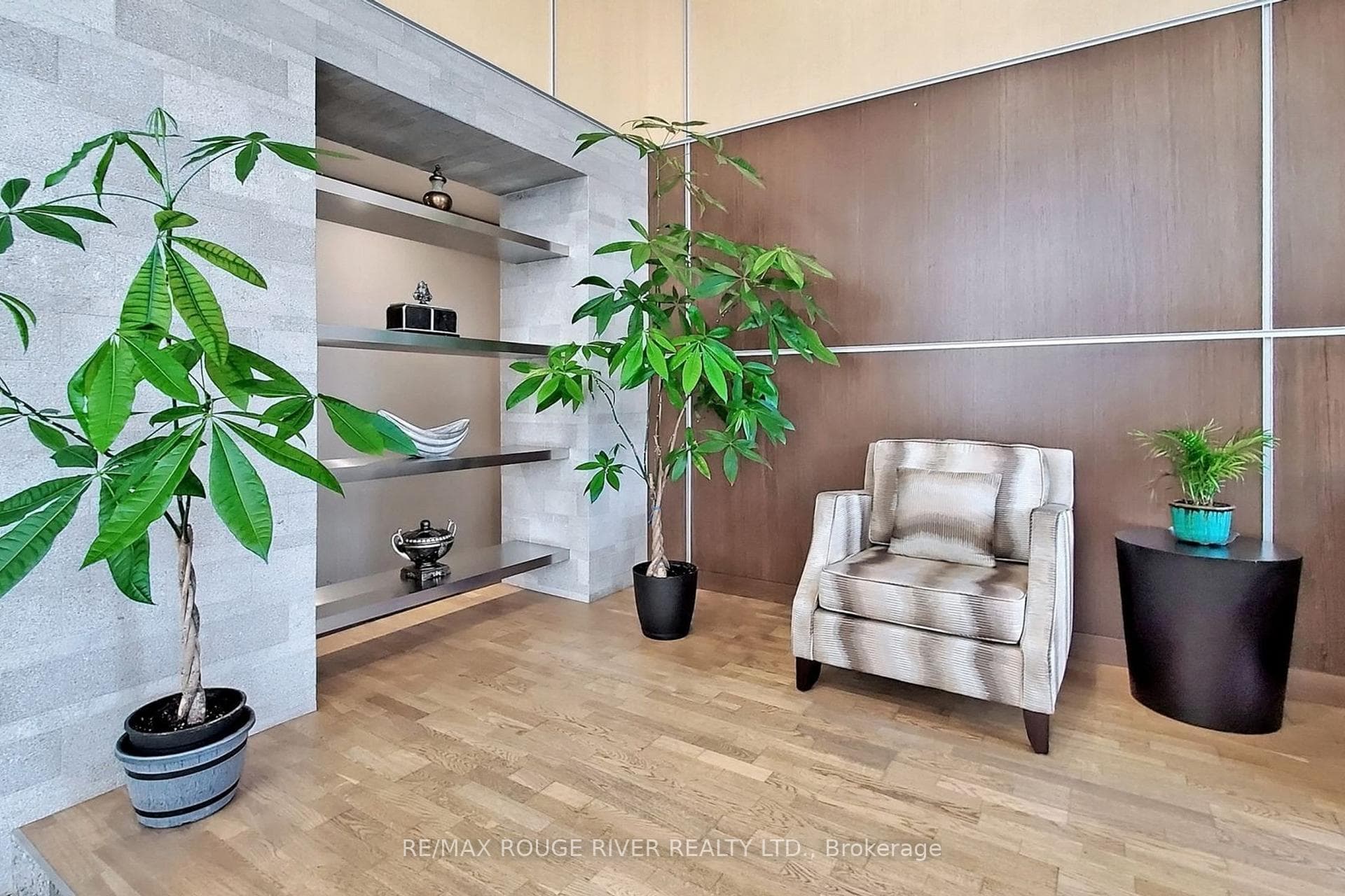 88 Grangeway Avenue Unit 608 photo 9