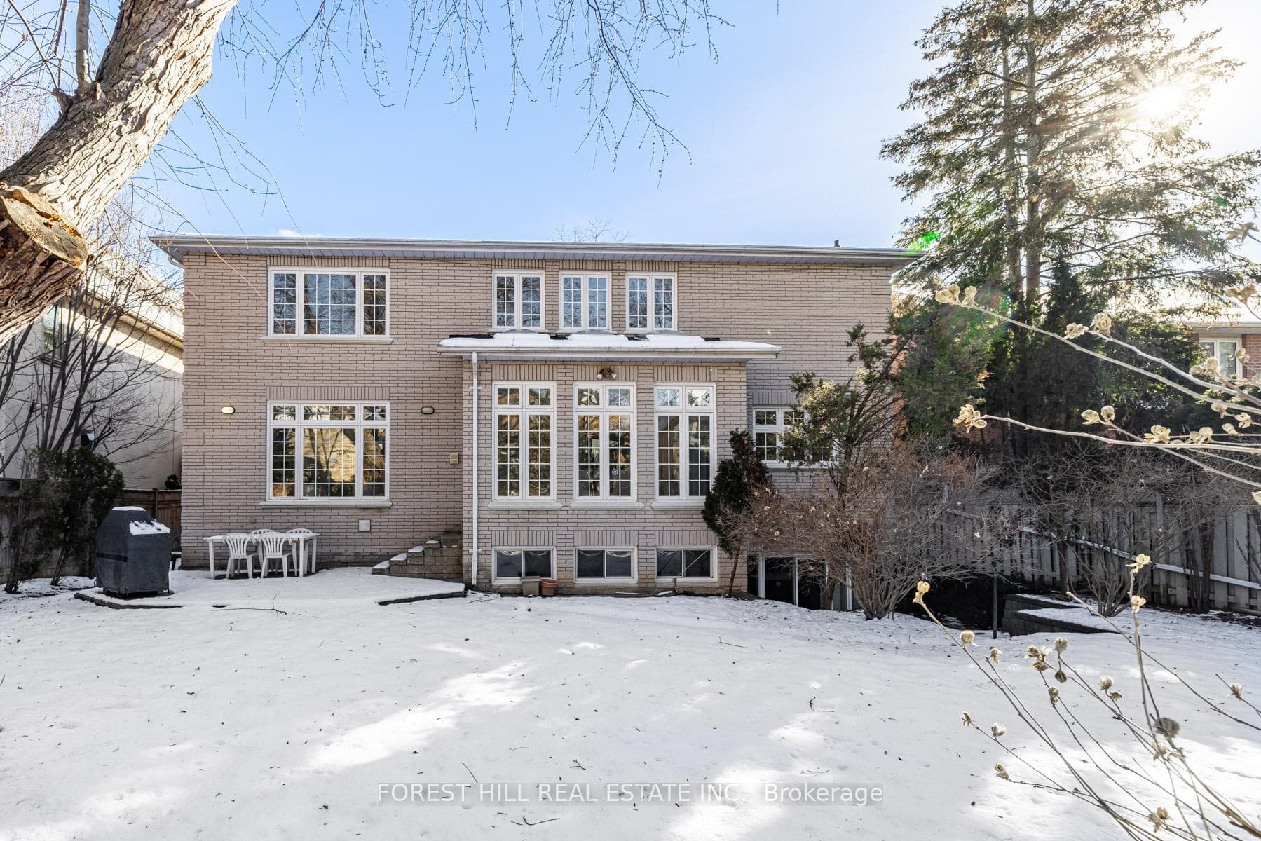 128 Yorkminster Road photo 31