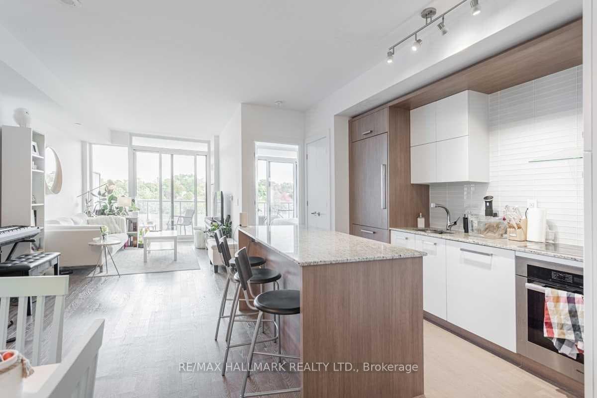 3018 Yonge Street Unit 609 photo 6