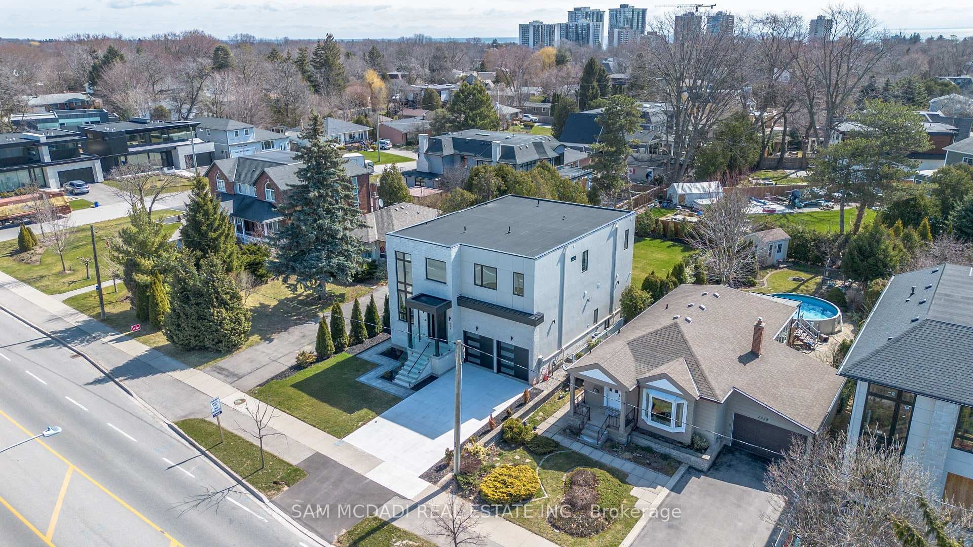 2346 Rebecca Street photo 50