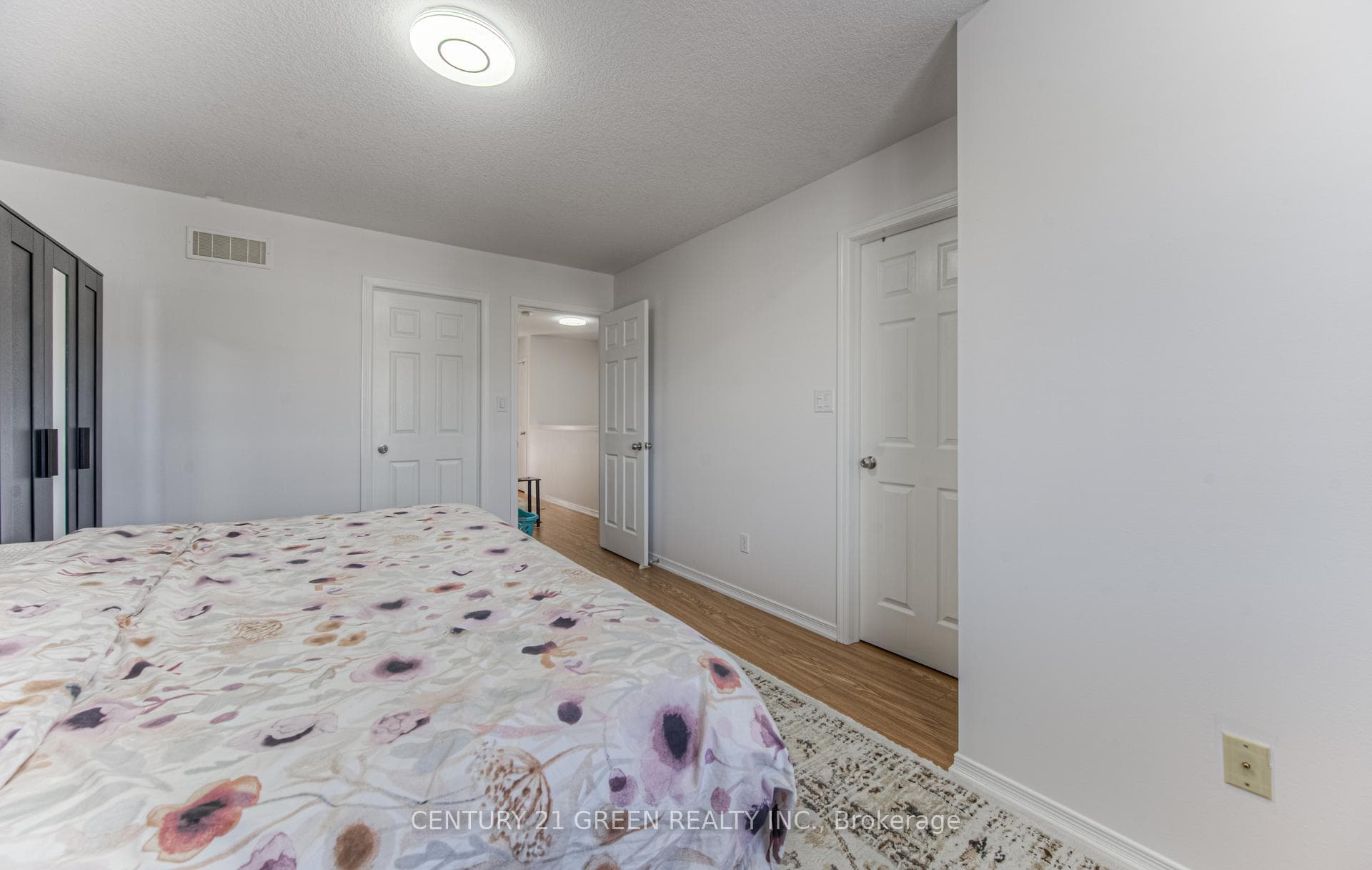 1374 Countrystone Drive photo 16