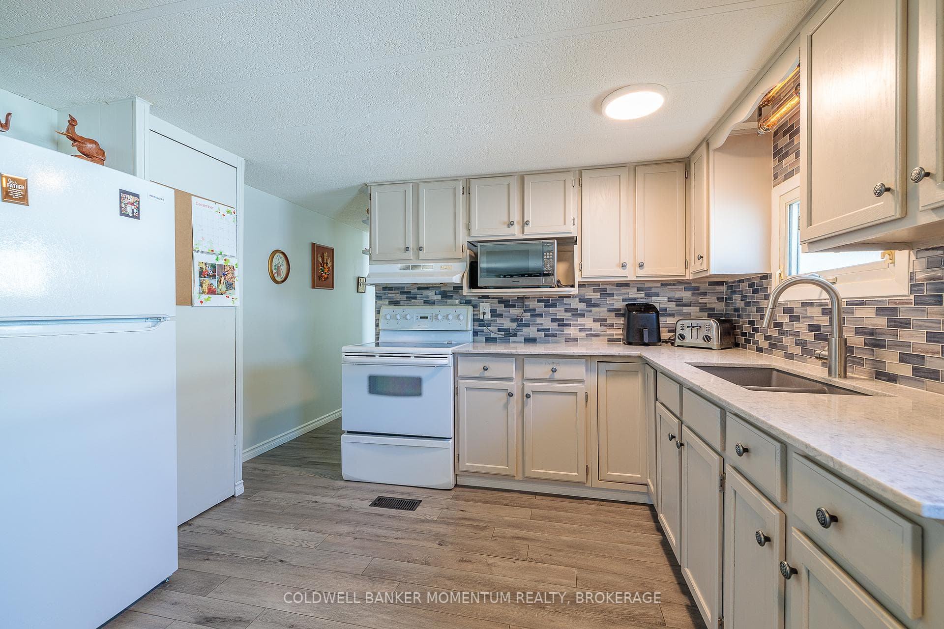4592 Martha Lane photo 12