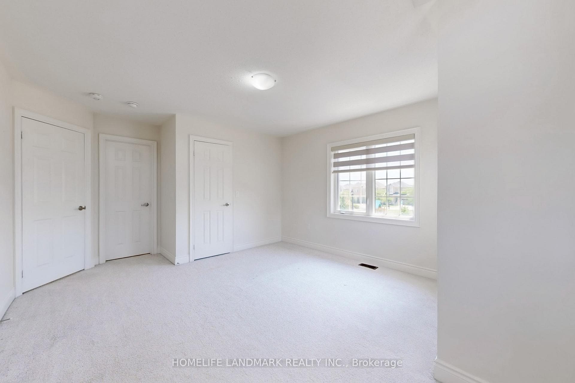 1533 Devine Point photo 32