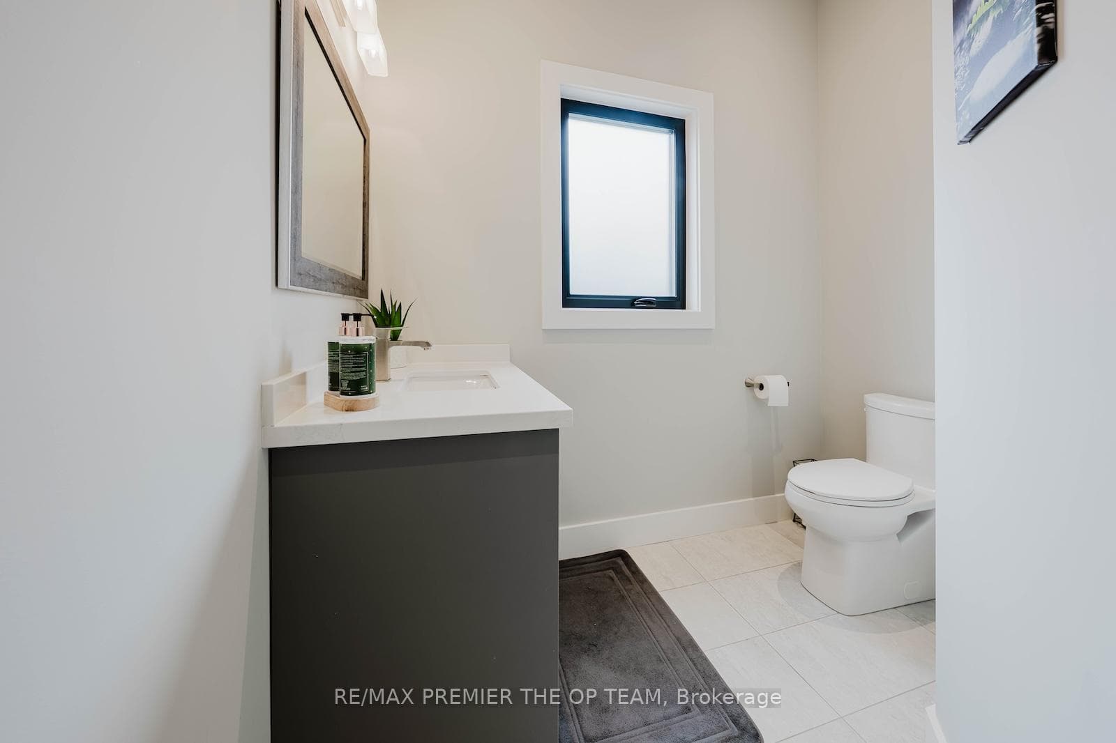 54 Cheltenham Avenue photo 15