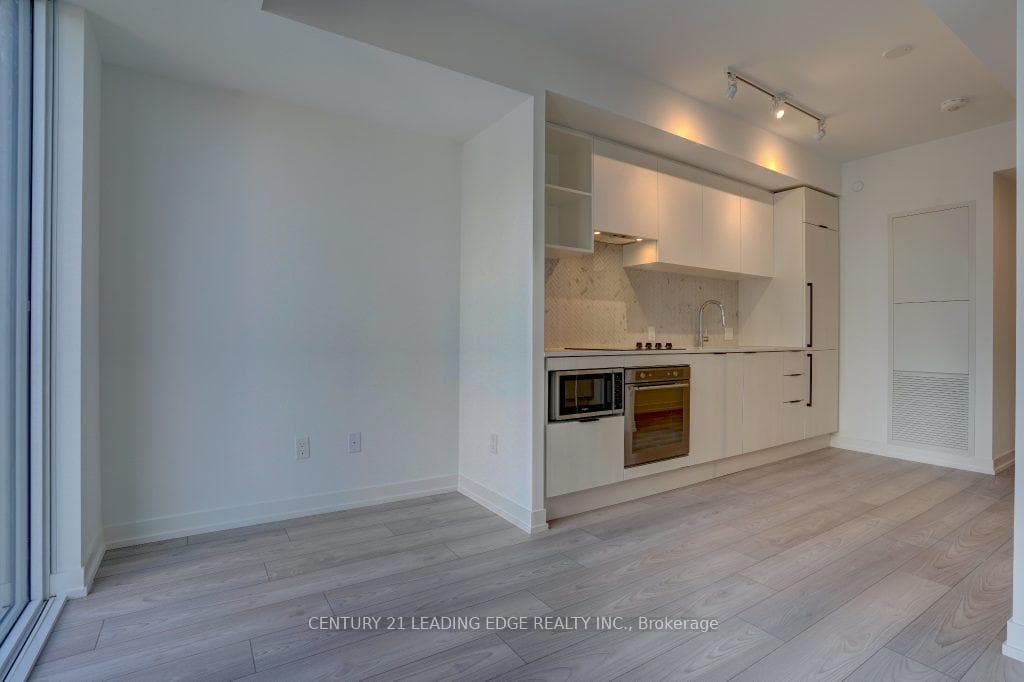 82 Dalhousie Street Unit 2818 photo 4