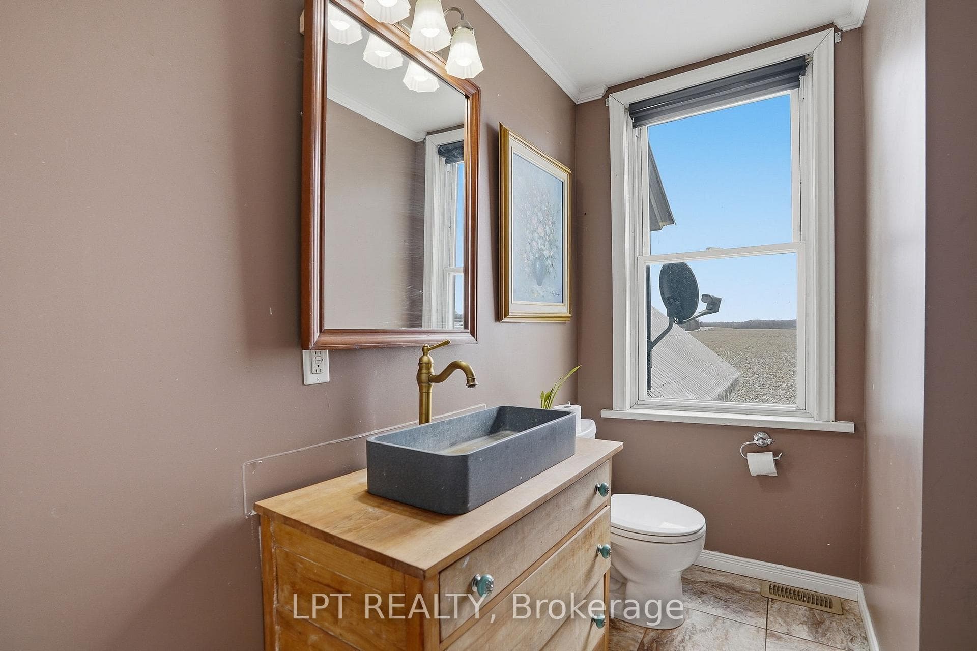 21630 Laggan-Glenelg Road photo 21