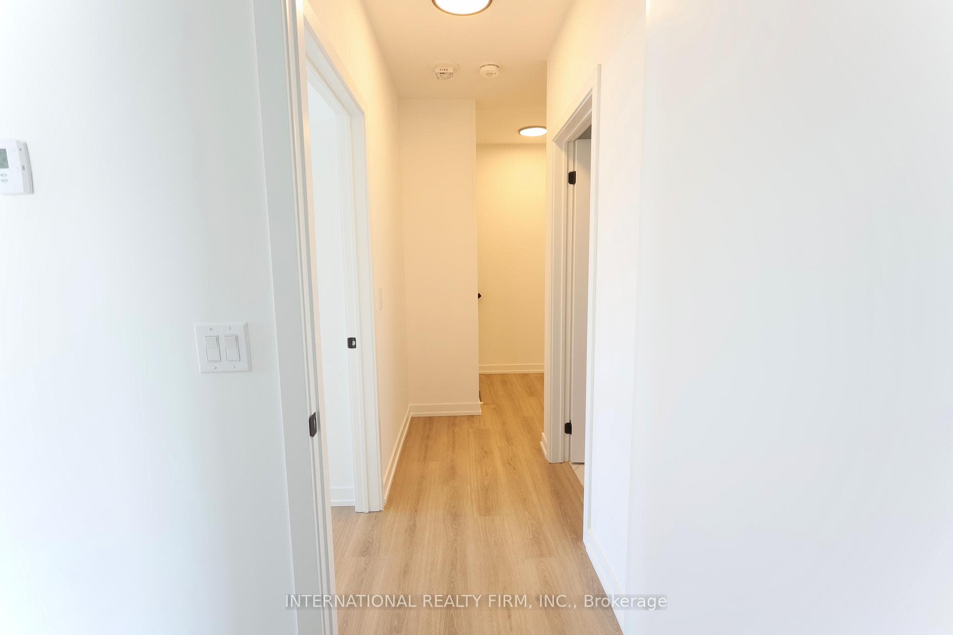 20 Lagerfeld Drive Unit B-020 photo 24