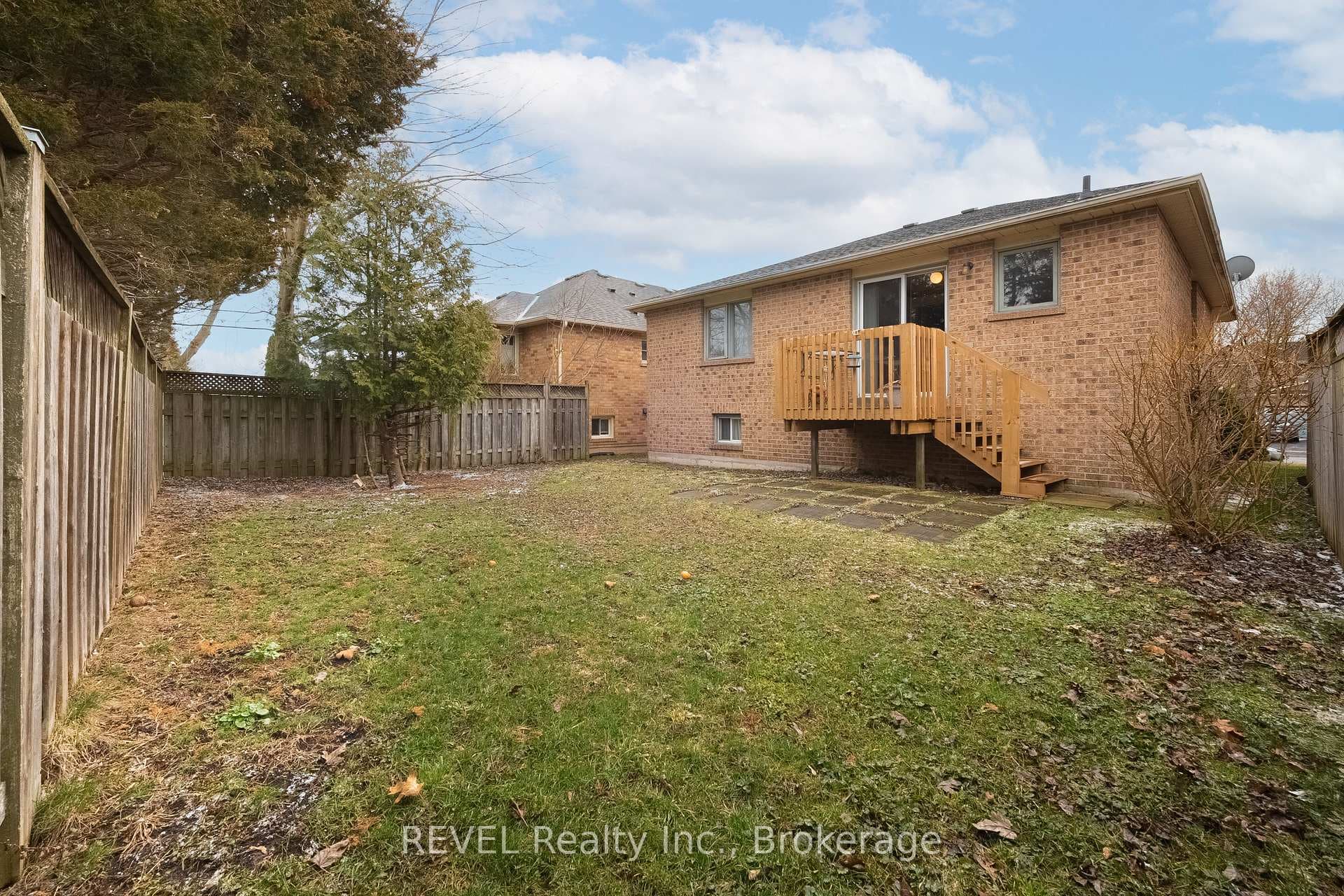 86 Madison Court photo 21