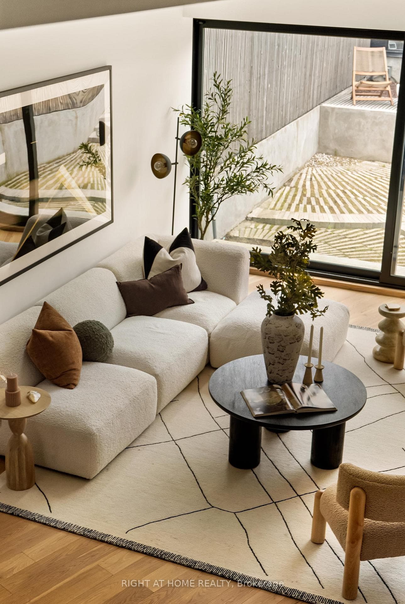 44 Foxley Street photo 10