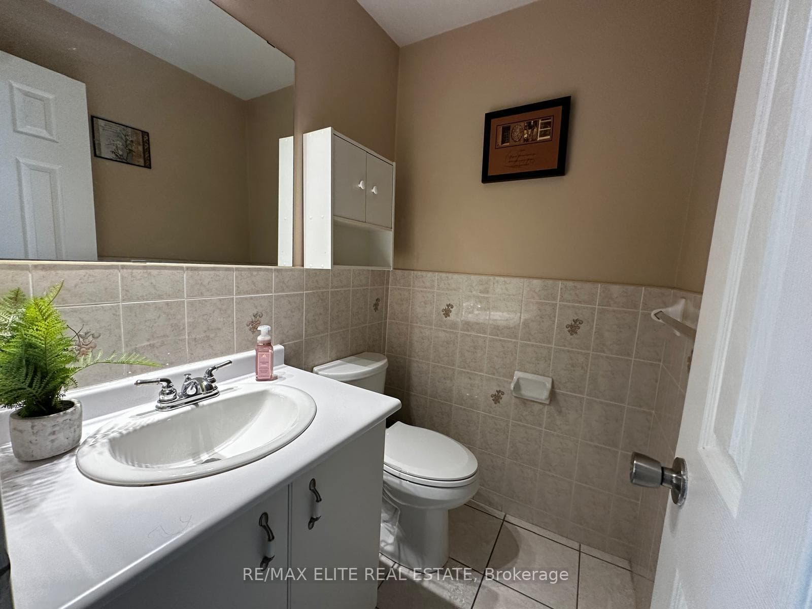7722 Wildfern Drive photo 11