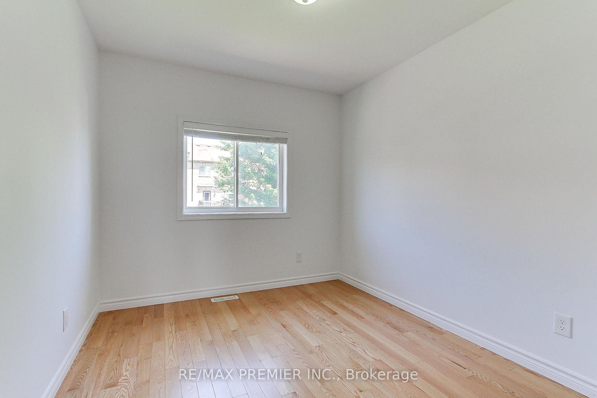 1505 Rankin Way photo 6