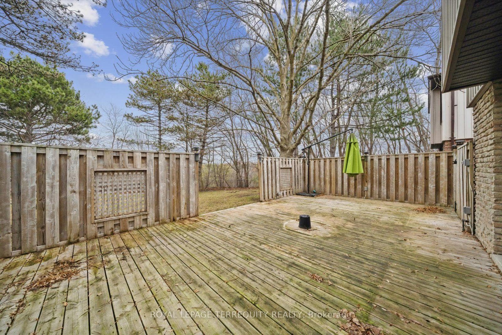 1825 Hyde Mill Crescent photo 46
