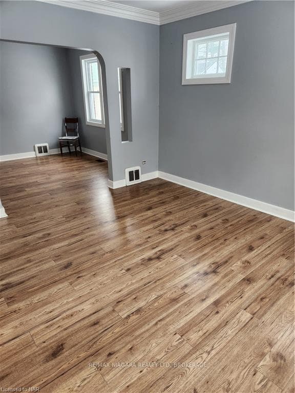 Front/Living Room