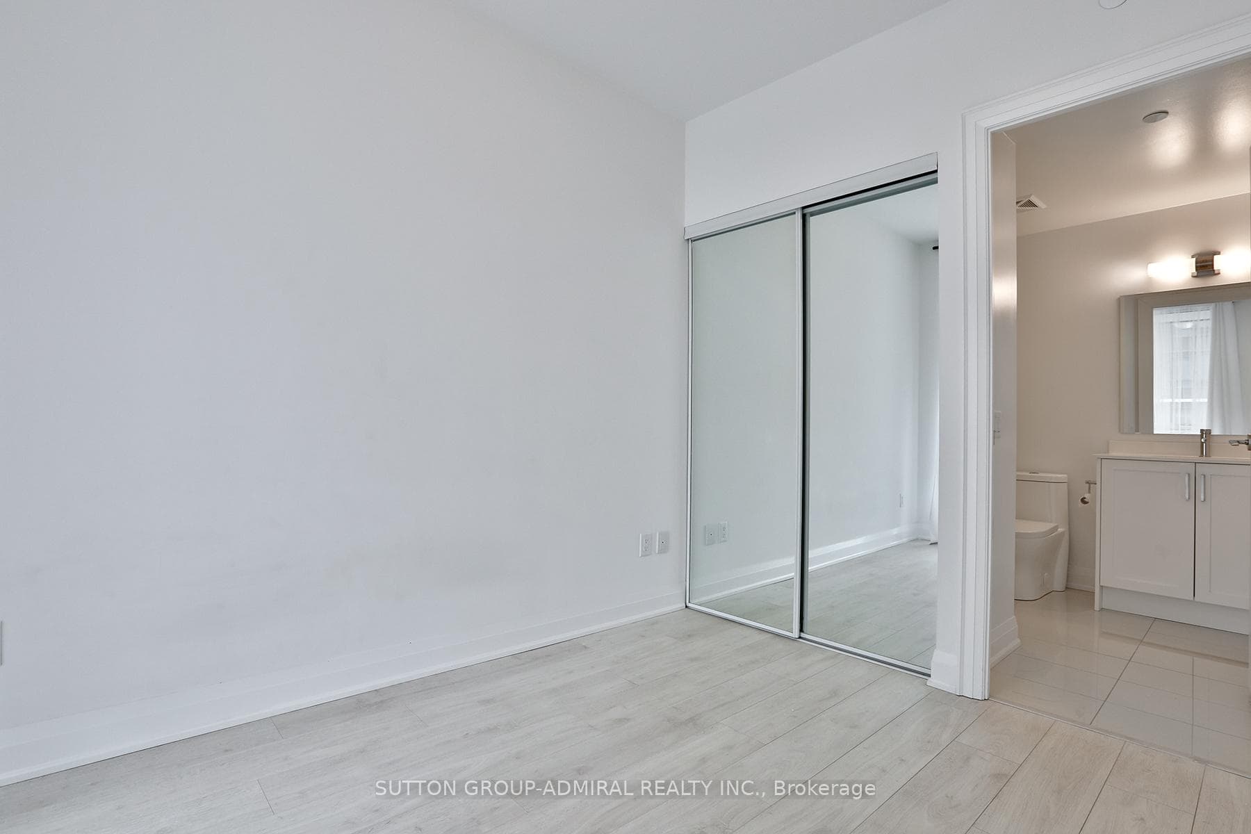 20 Gatineau Drive Unit 412E photo 15