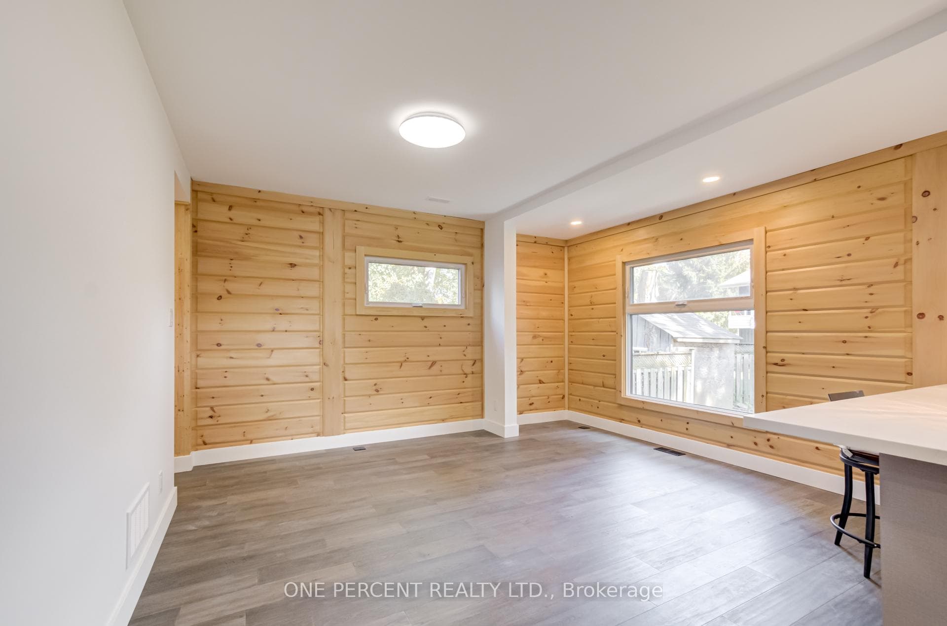 57 Rosehill Drive photo 9