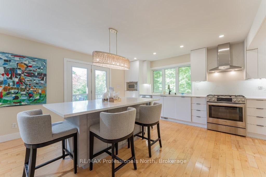2115 Indian Point Road photo 10