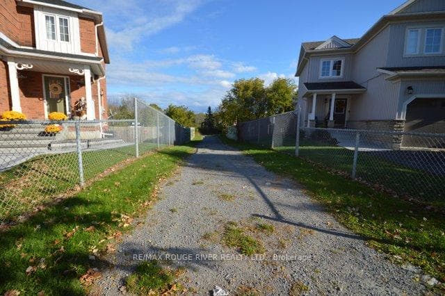 55 Bridges Drive photo 37