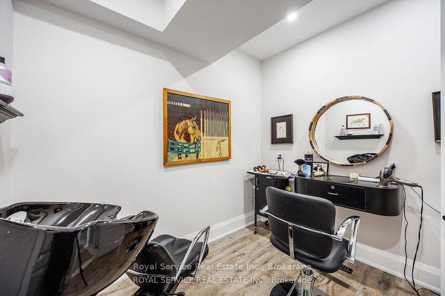 28 Rustlewood Avenue photo 39