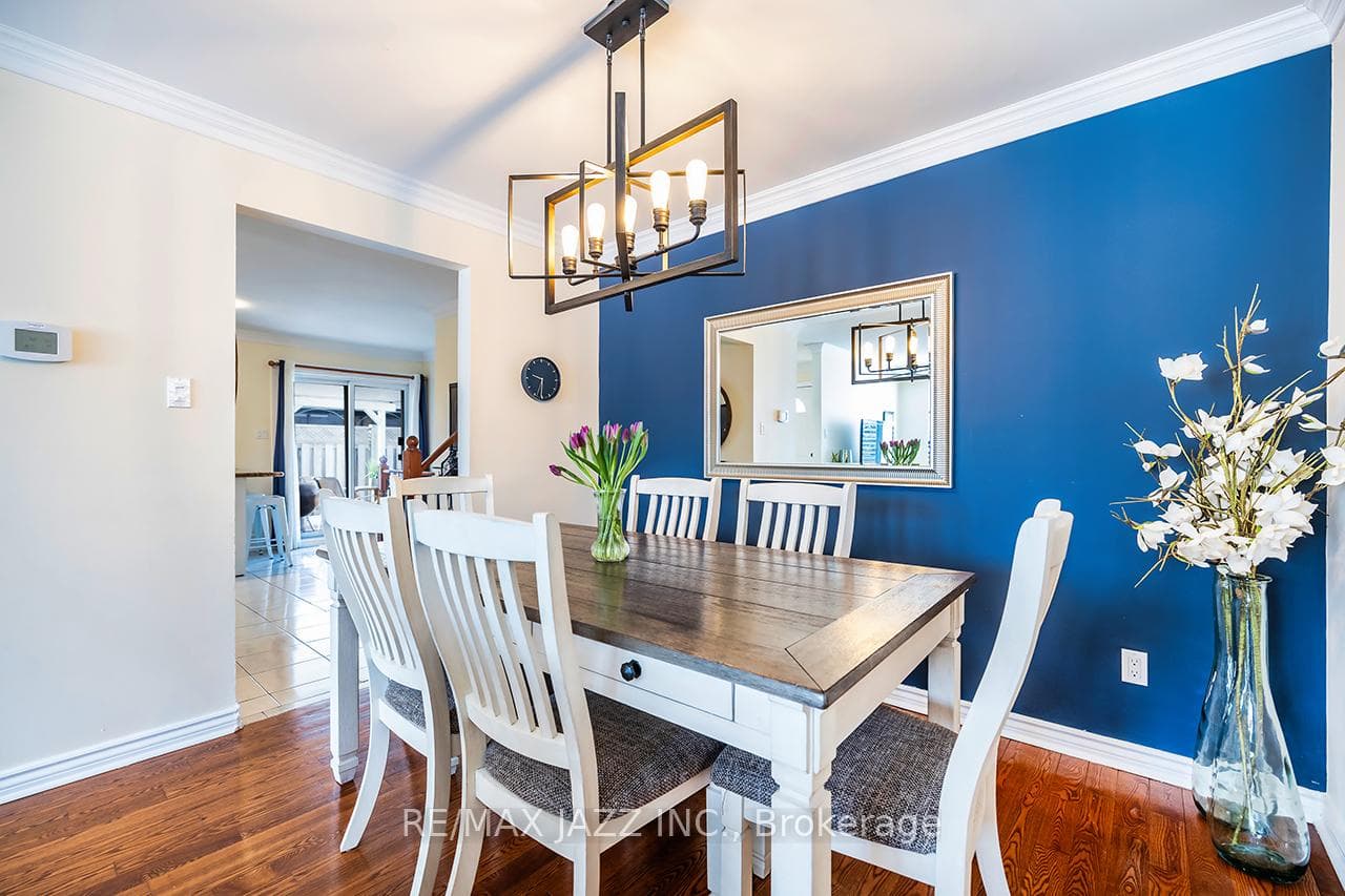16 Kenton Court photo 6