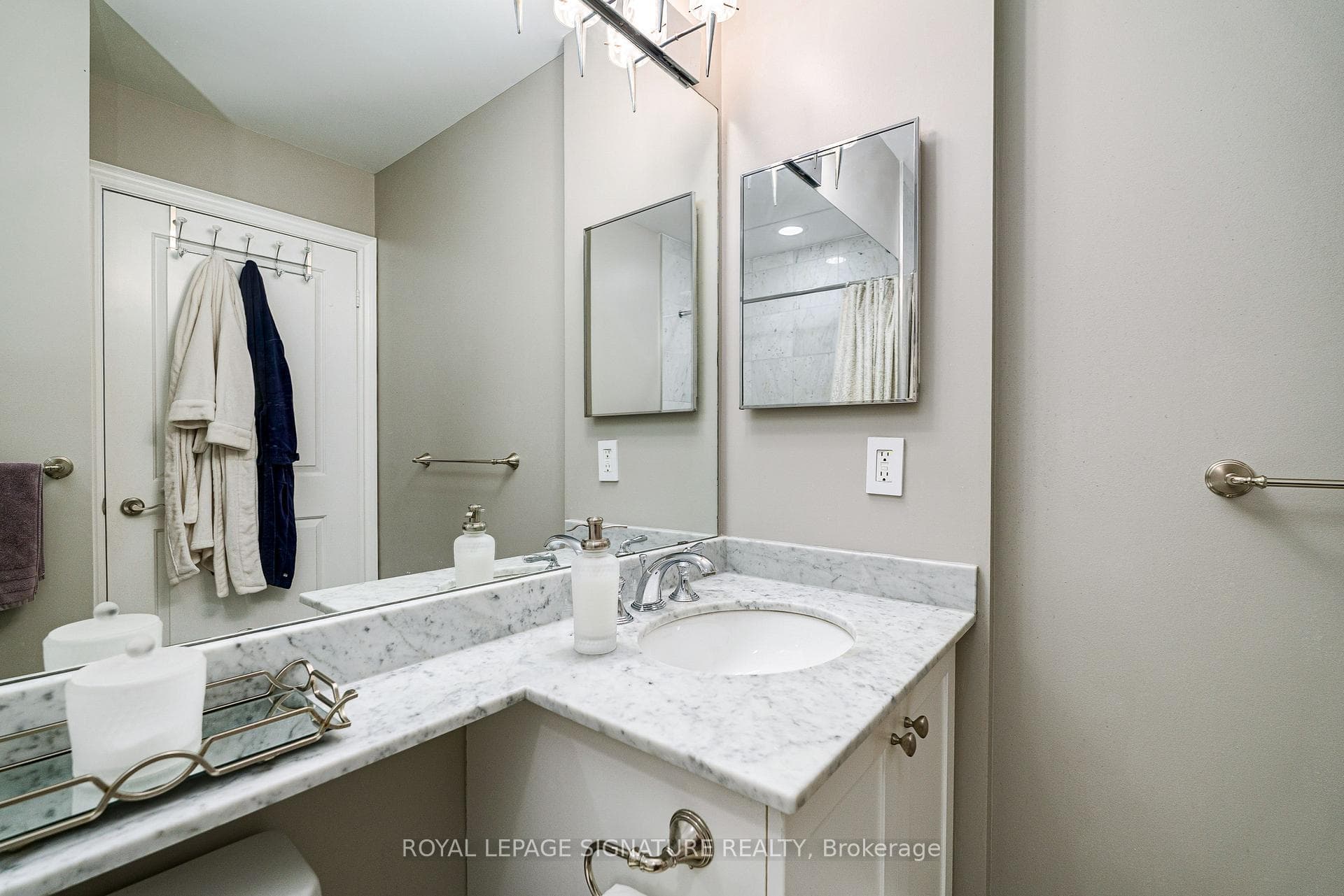 20 Bloorview Place Unit 316 photo 11