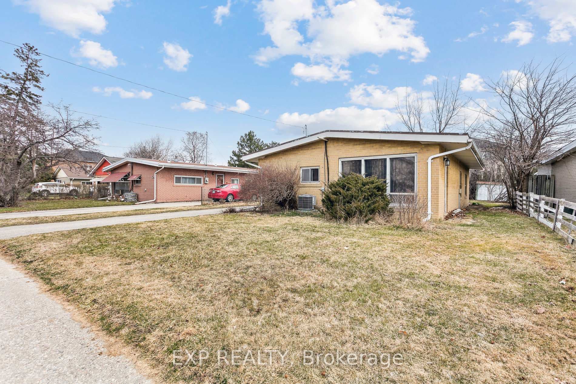 7541 Redstone Road photo 1