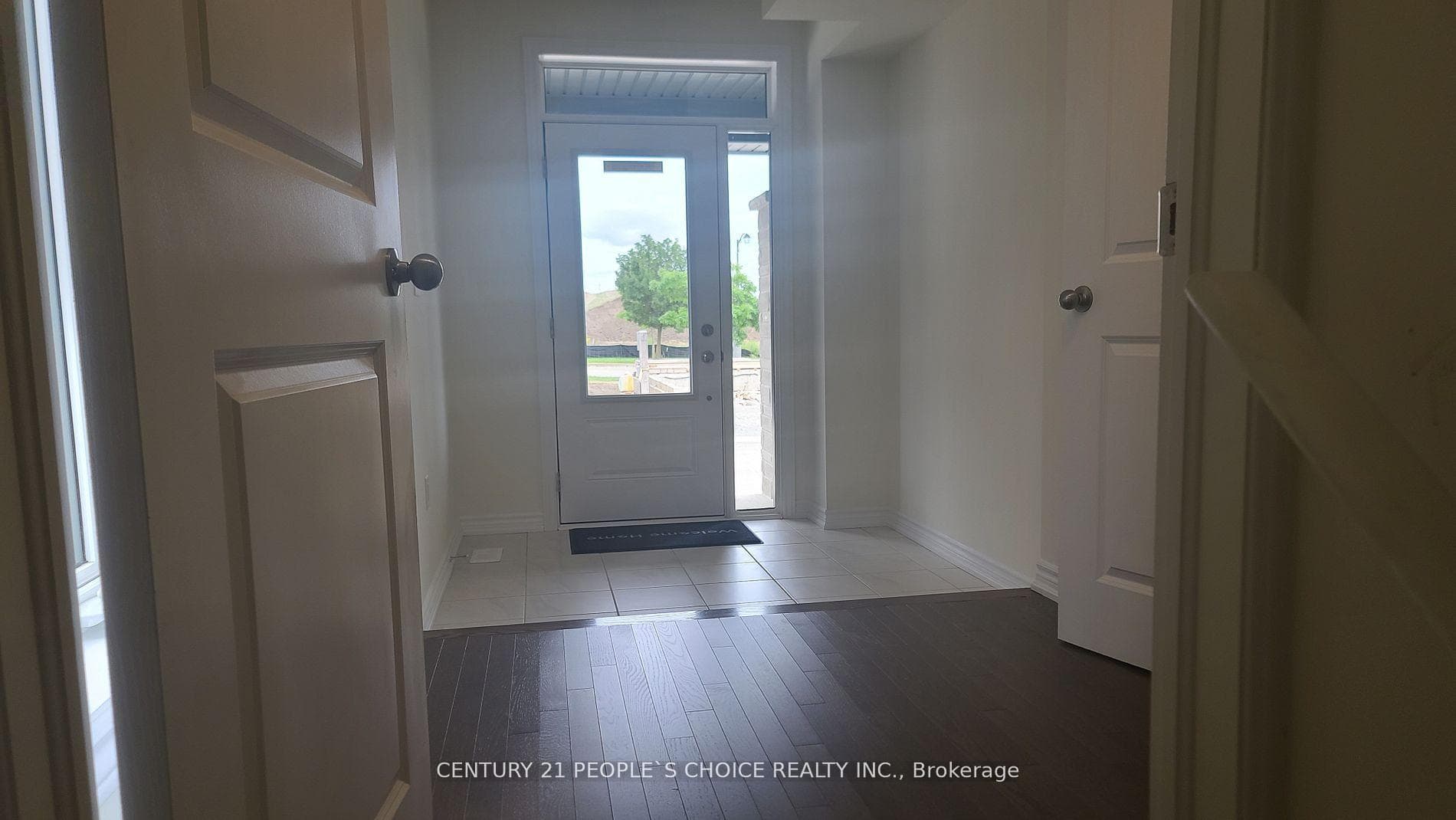 161 Blick Crescent photo 2