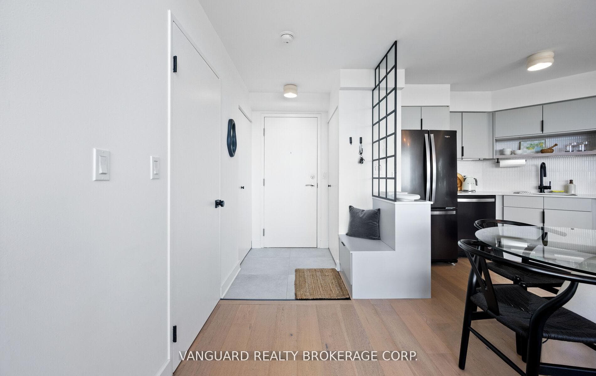 250 Manitoba Street Unit 619 photo 9