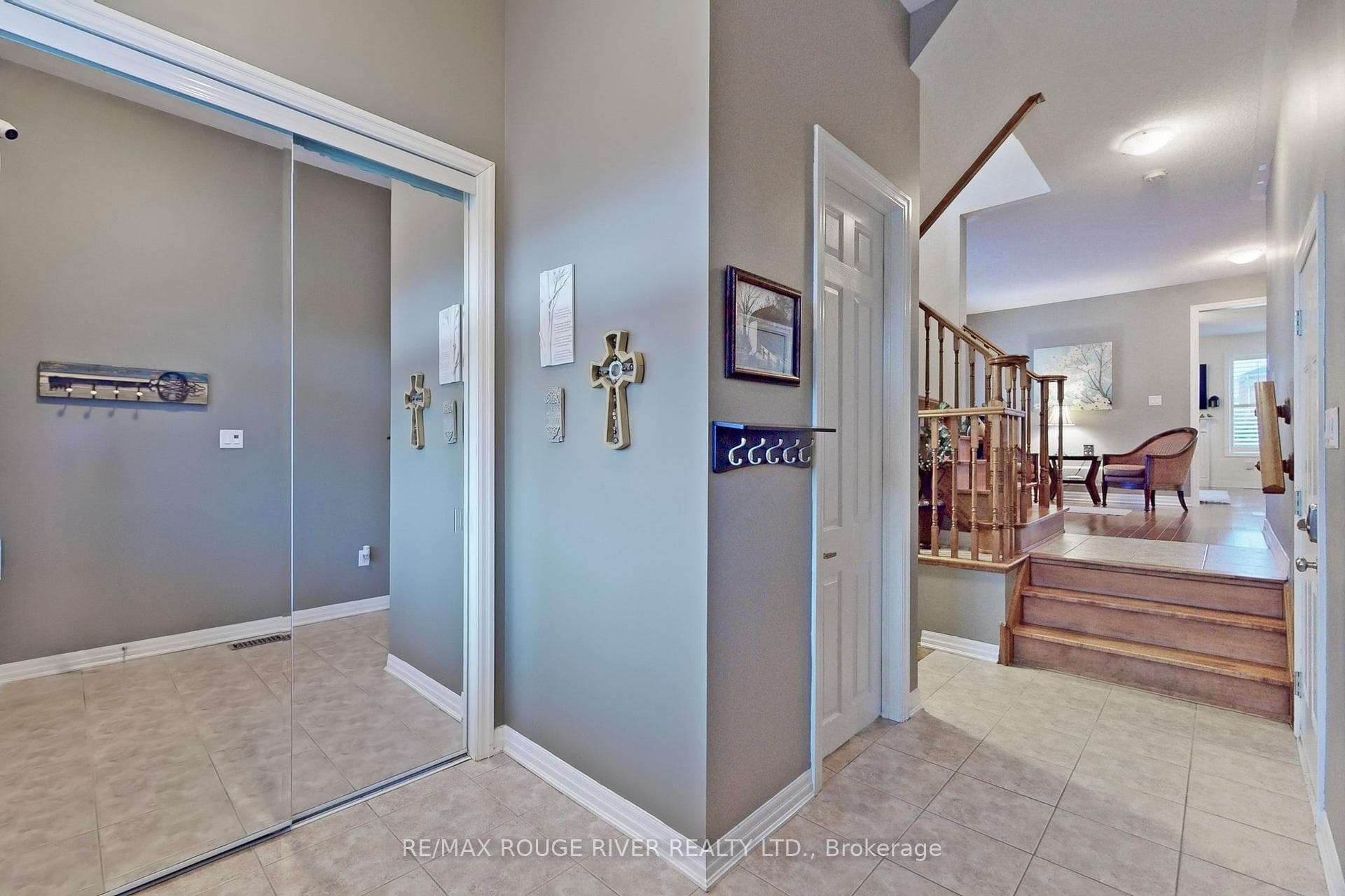 89 Collie Crescent photo 4