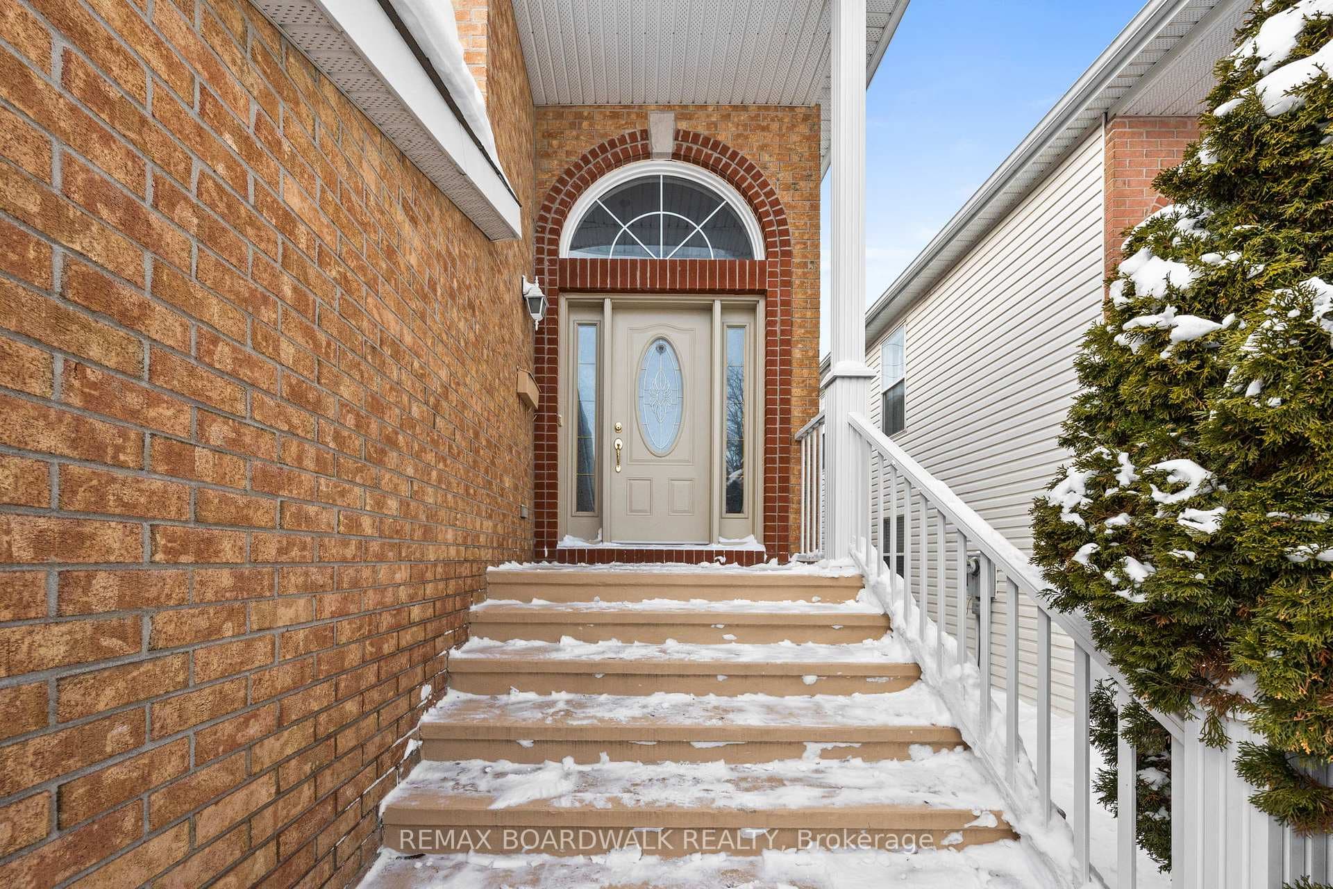 76 Boulder Way photo 2