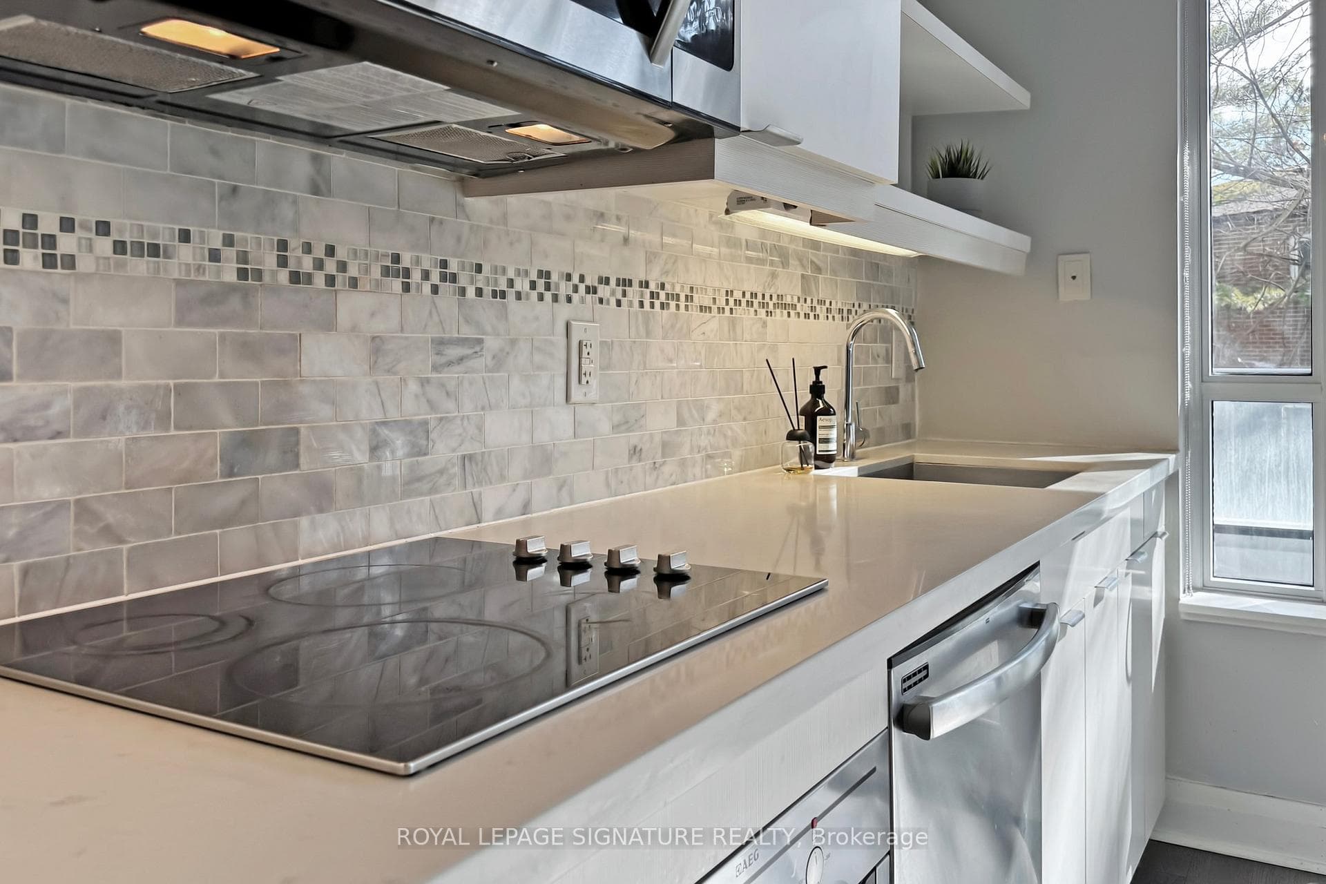 399 Spring Garden Avenue Unit 227 photo 15