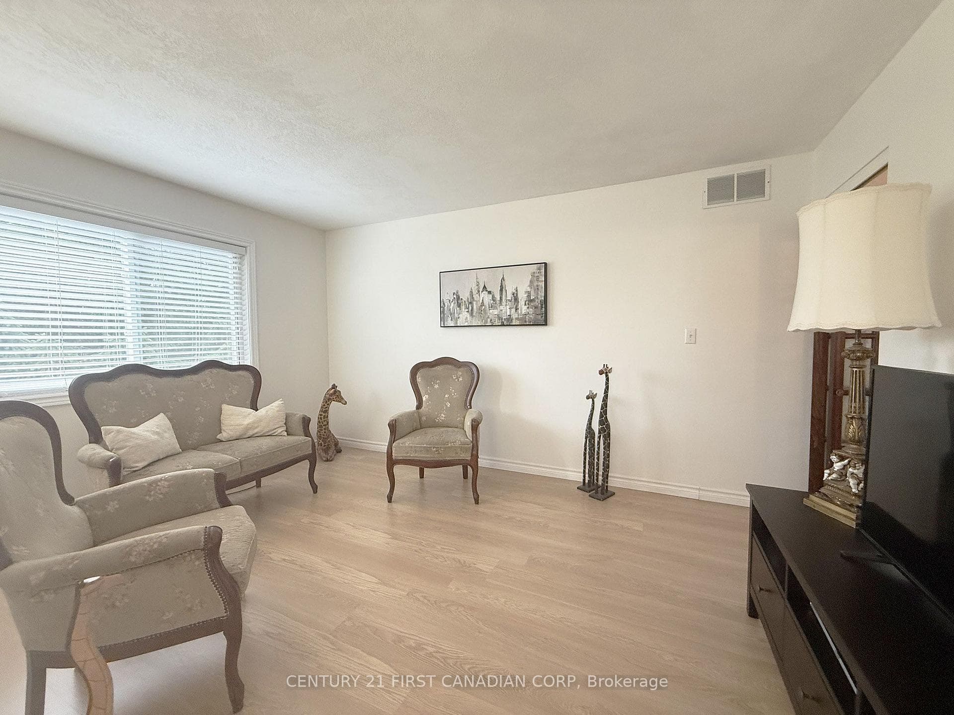257 Fennel Street photo 19