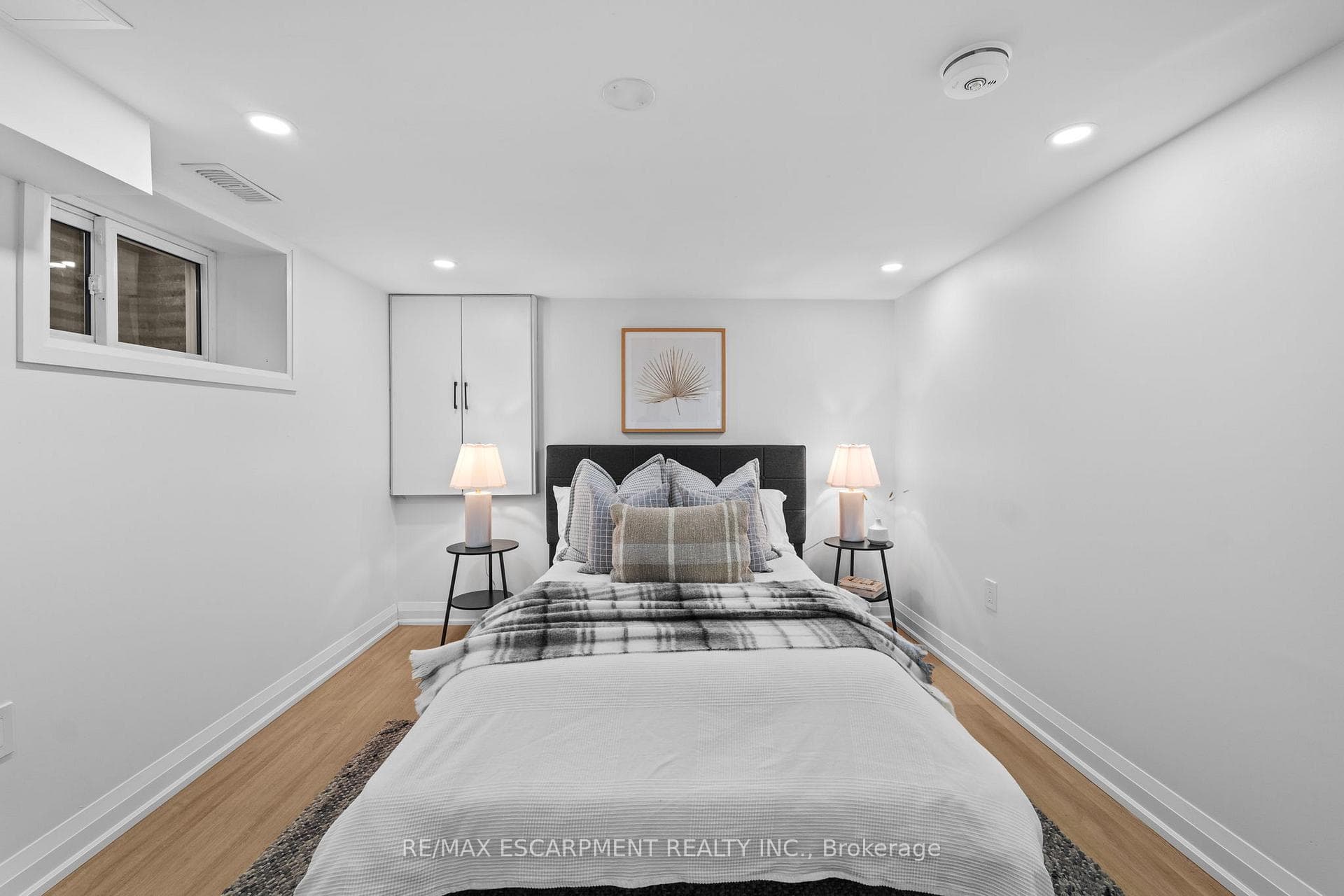 52 Stoney Brook Drive photo 15