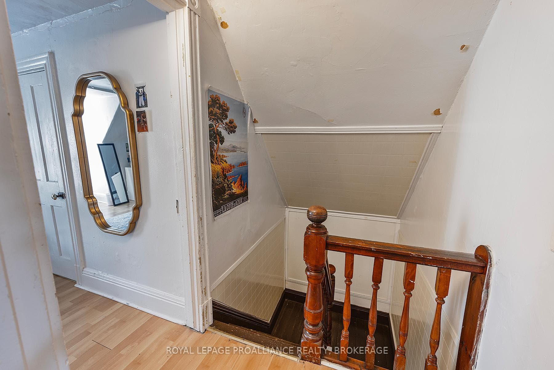 311 Alfred Street photo 34