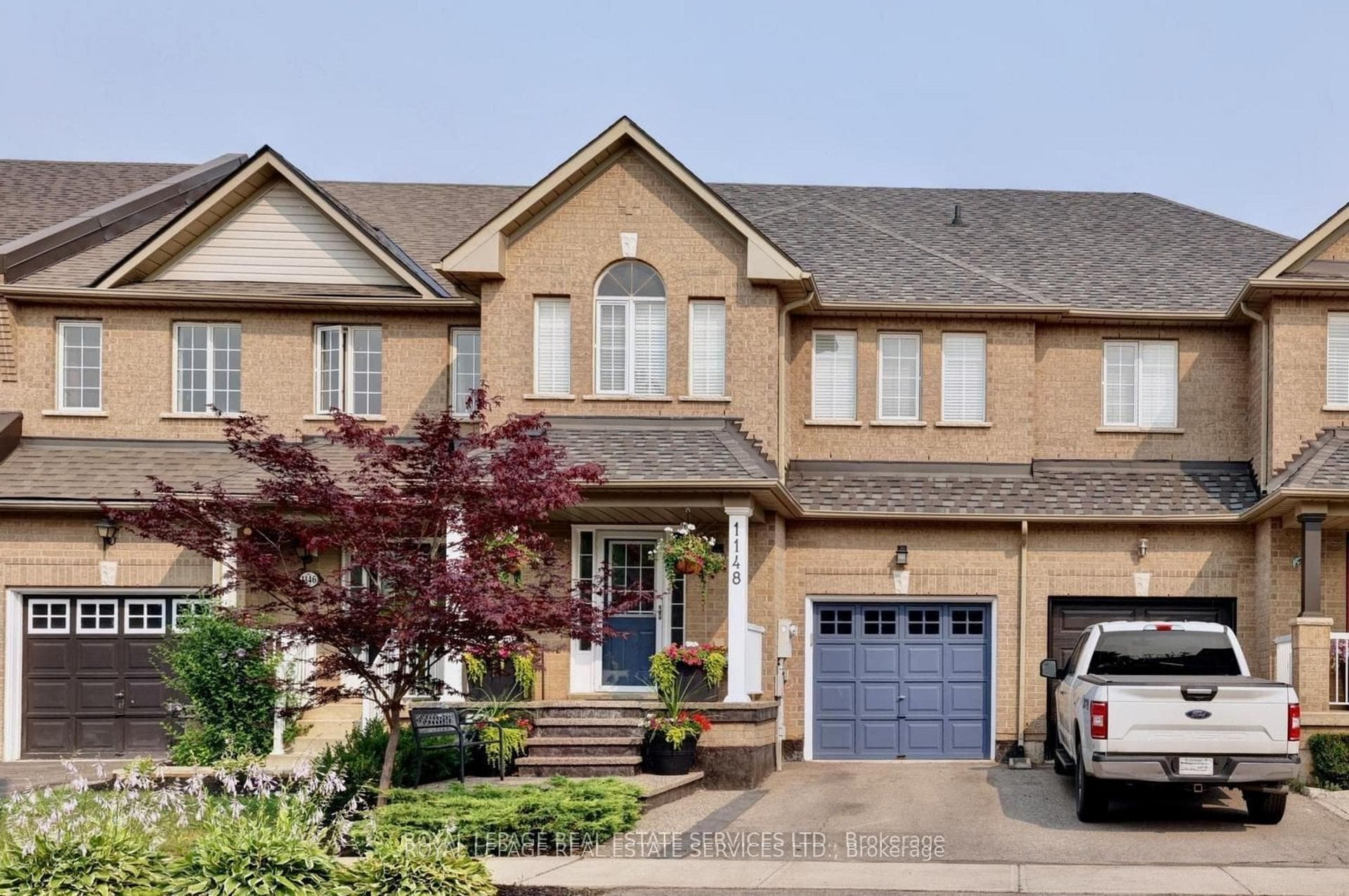 1148 Bonin Crescent photo 1