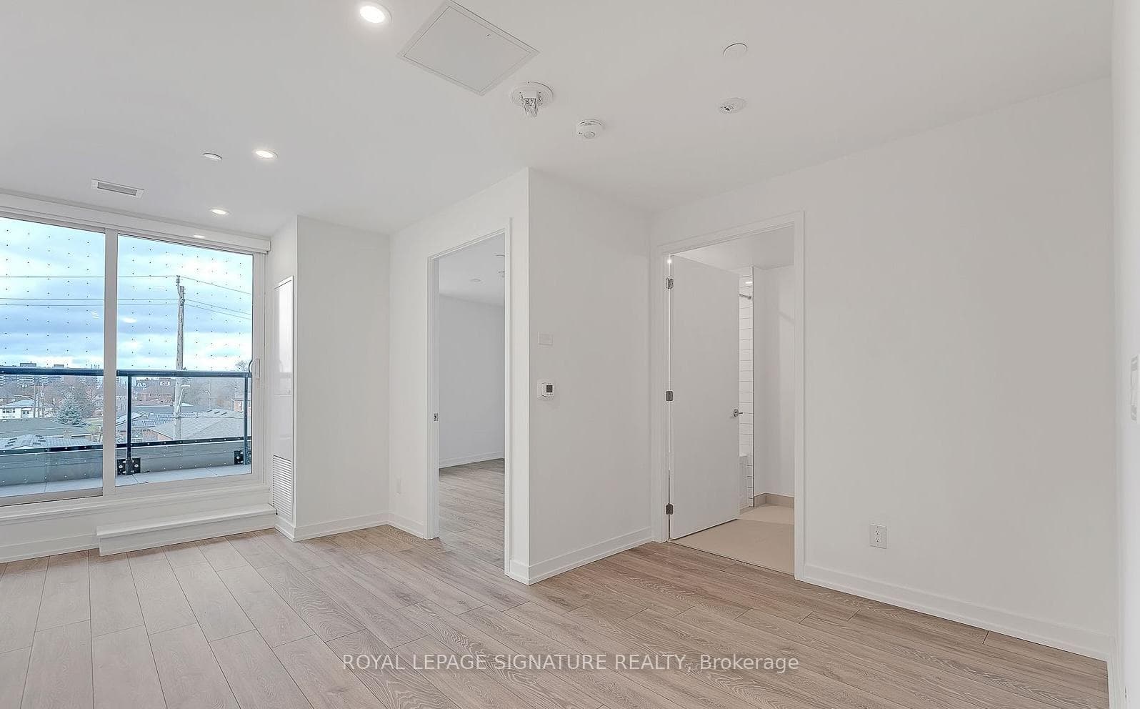 3100 Keele Street Unit 310 photo 23