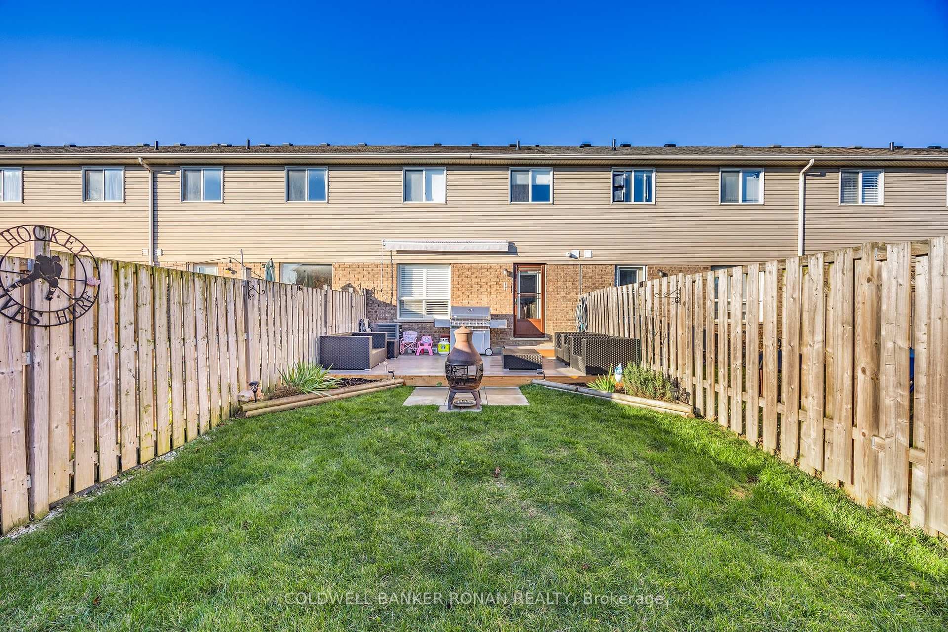 7 Ruthven Crescent photo 34