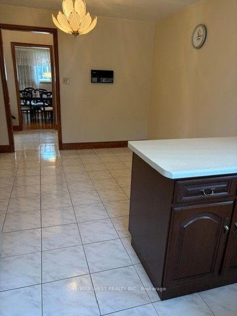 98 Jeanne Drive photo 13