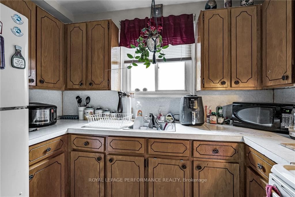 164 LEFEBVRE Avenue photo 21